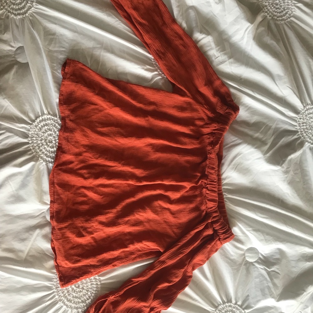 OFF SHOULDER SHIRT